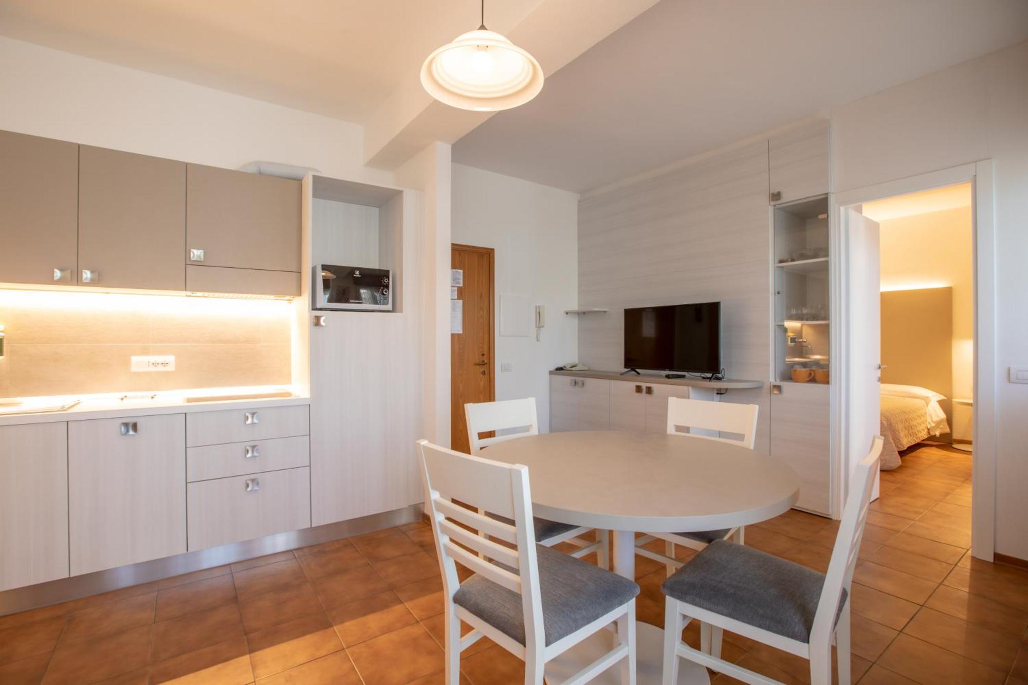 Residence Piccolo Милано Мартима Екстериор снимка